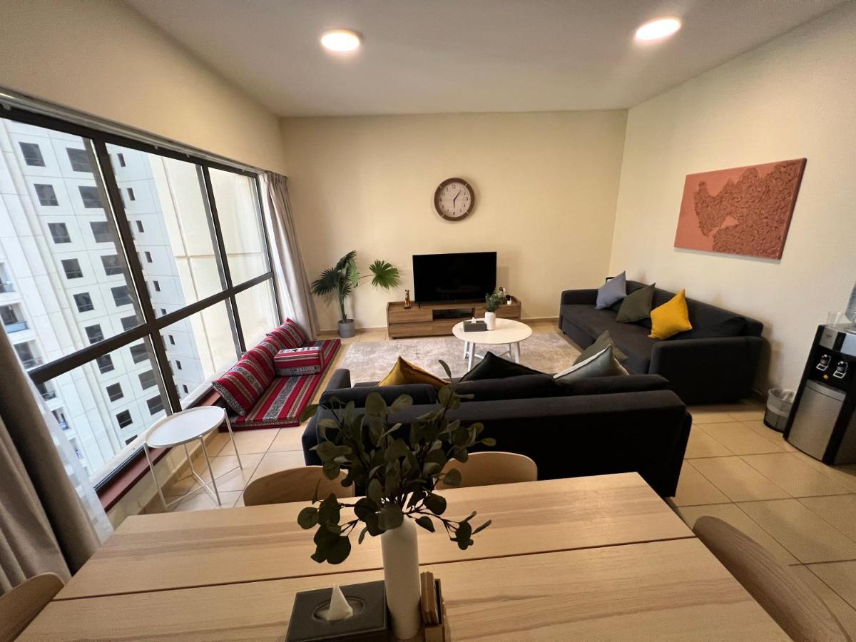 Robin Beach Hostel Jbr Дубай Екстер'єр фото